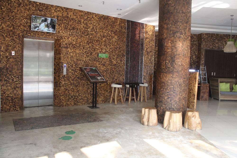 Greenotel Cilegon Esterno foto
