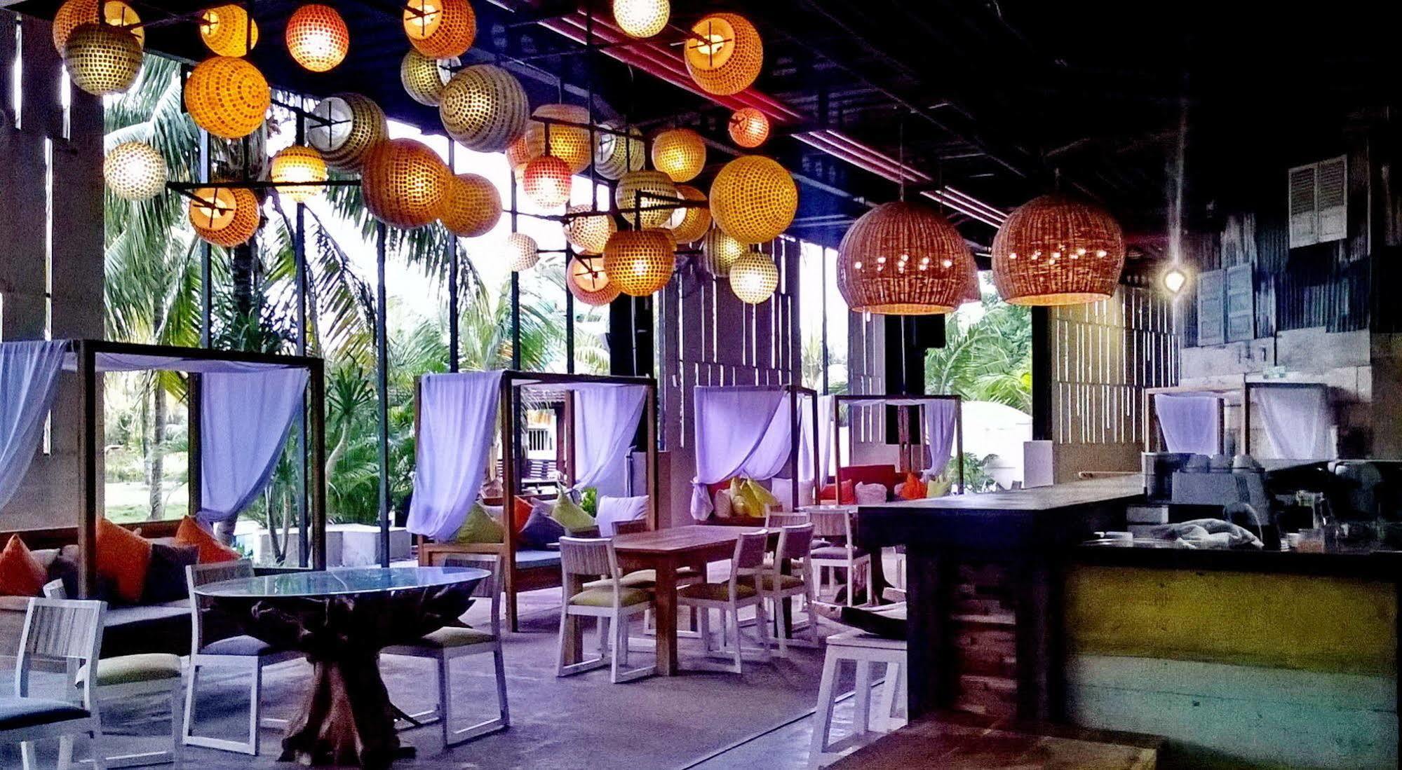 Greenotel Cilegon Esterno foto
