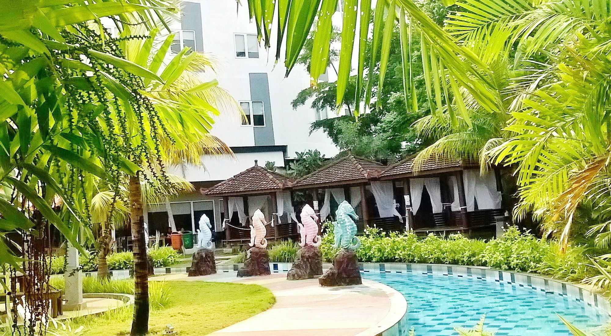 Greenotel Cilegon Esterno foto