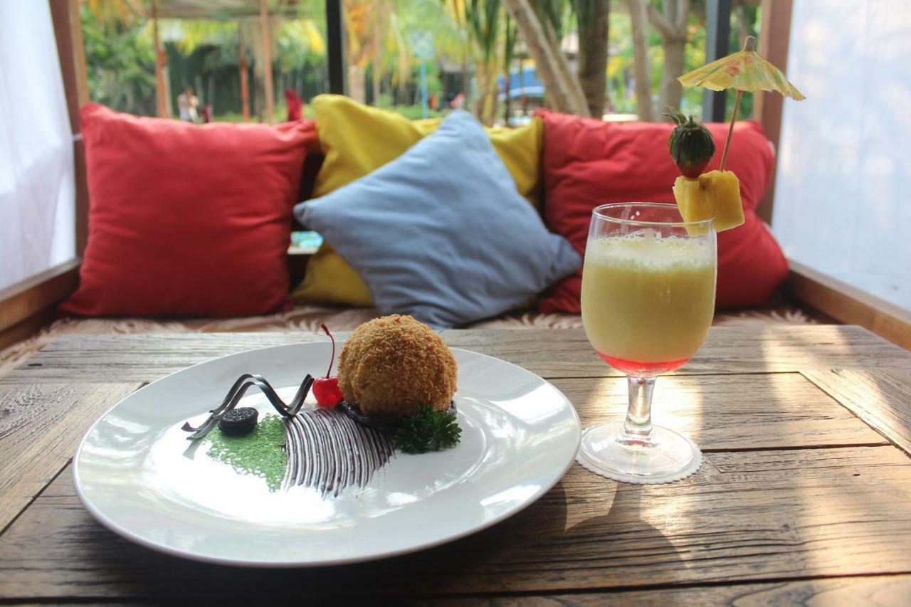 Greenotel Cilegon Esterno foto